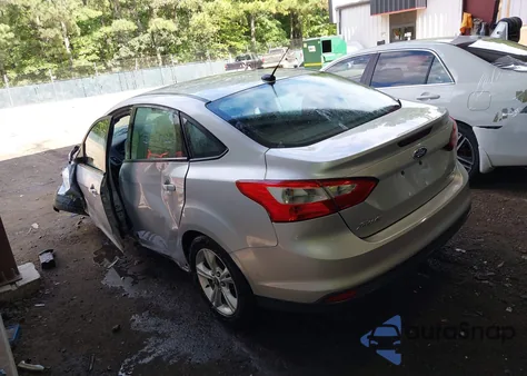 2013 Ford Focus Se z USA, uszkodzony, nr VIN 1FADP3F23DL291739